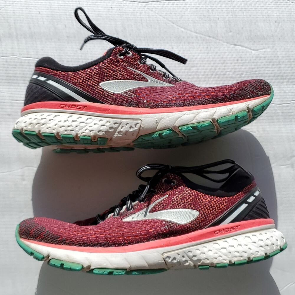 Brooks Ghost 11 Sneakers Shoes Sz 9 Wide D Womens